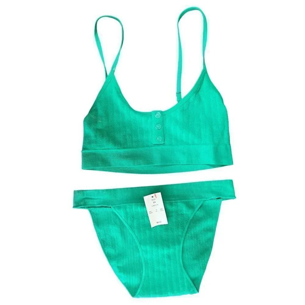 NEW Colsie Jade Plush Ribbed Bra and Bottom Set XS